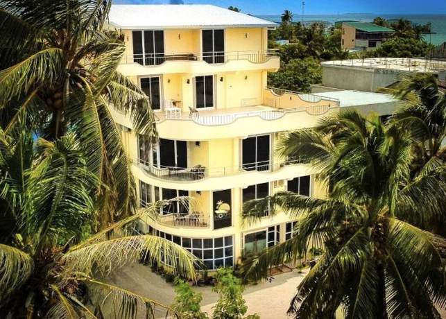 Imagen general del Hotel NOAH BEACH HOUSE. Foto 1