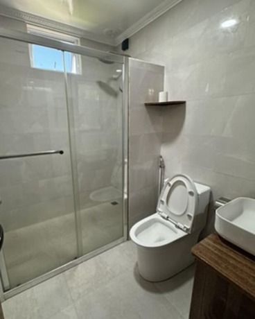Imagen de la habitación del Hotel NOAH BEACH HOUSE. Foto 5