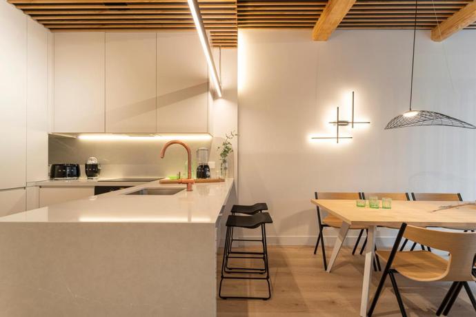 Imagen de la habitación del Hotel NORO Plaza. Foto 7