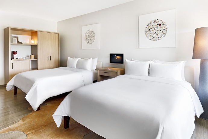 Imagen de la habitación del Hotel NOUN, Norman, a Tribute Portfolio. Foto 3