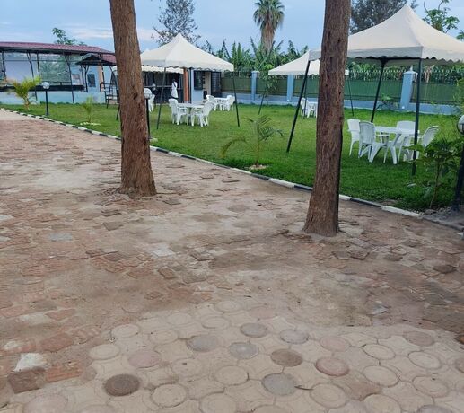 Imagen general del Hotel NOVALAND HOTEL. Foto 11