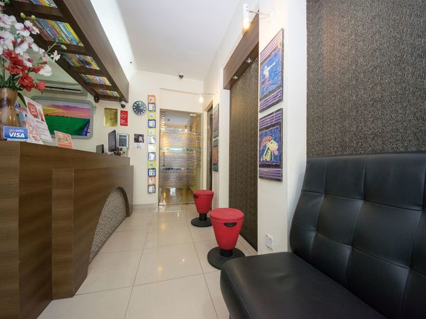 Imagen de los interiores del Hotel NOVOTEL CENTURY. Foto 10