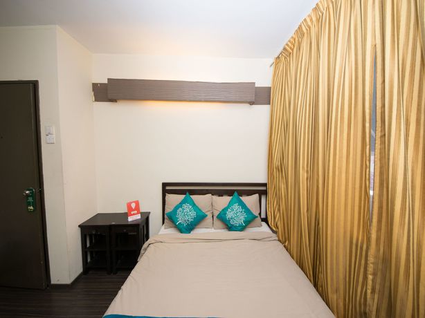 Imagen de la habitación del Hotel NOVOTEL CENTURY. Foto 5