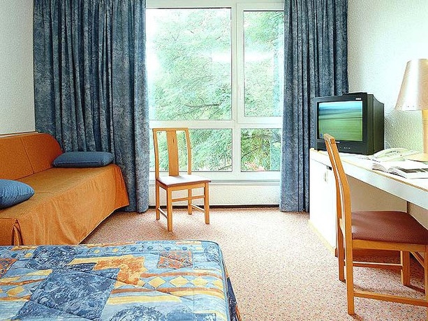 Imagen general del Hotel NOVOTEL VALENCIENNES, Valenciennes. Foto 2