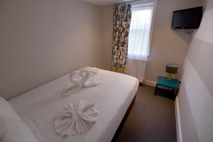 Imagen de la habitación del Hotel NOX Olympia. Foto 7