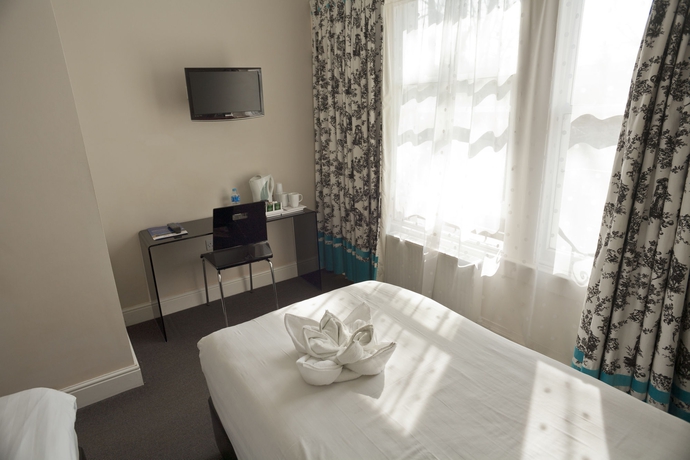 Imagen de la habitación del Hotel NOX Olympia. Foto 15