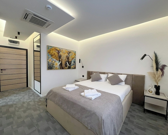 Imagen de la habitación del Hotel NPL CODE. Foto 7