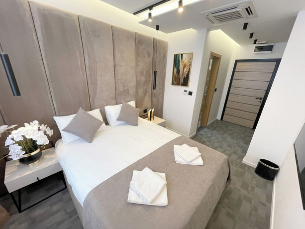 Imagen de la habitación del Hotel NPL CODE. Foto 11