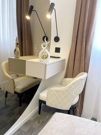 Imagen de la habitación del Hotel NPL CODE. Foto 12