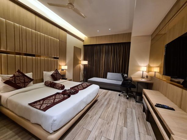 Imagen de la habitación del Hotel NRICH SKYOTEL. Foto 10