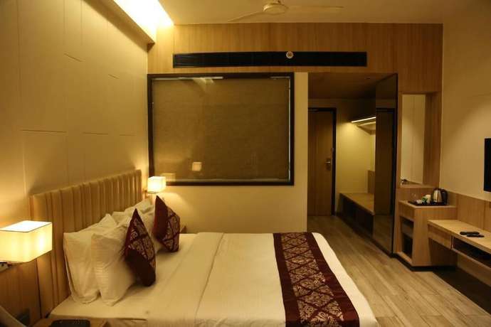 Imagen de la habitación del Hotel NRICH SKYOTEL. Foto 12