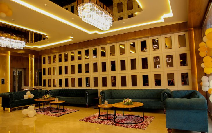 Imagen de los interiores del Hotel NRICH SKYOTEL. Foto 19