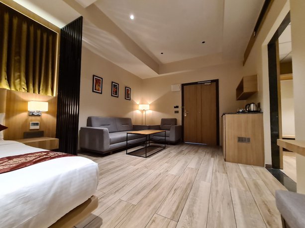 Imagen de la habitación del Hotel NRICH SKYOTEL. Foto 18