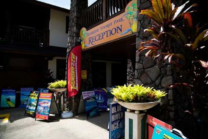 Imagen general del Hotel NRMA Airlie Beach Holiday Park. Foto 7