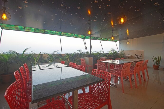 Imagen general del Hotel NS Royal Emirates. Foto 10