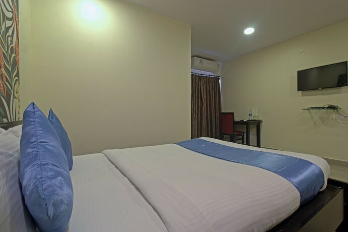 Imagen de la habitación del Hotel NS Royal Emirates. Foto 15