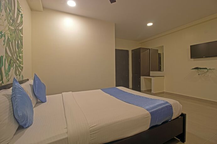 Imagen de la habitación del Hotel NS Royal Emirates. Foto 20
