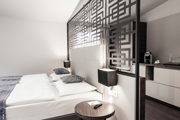 Imagen de la habitación del Hotel NUHR Medical - and Restaurant. Foto 2