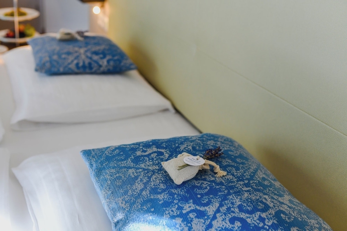 Imagen de la habitación del Hotel NUHR Medical - and Restaurant. Foto 8