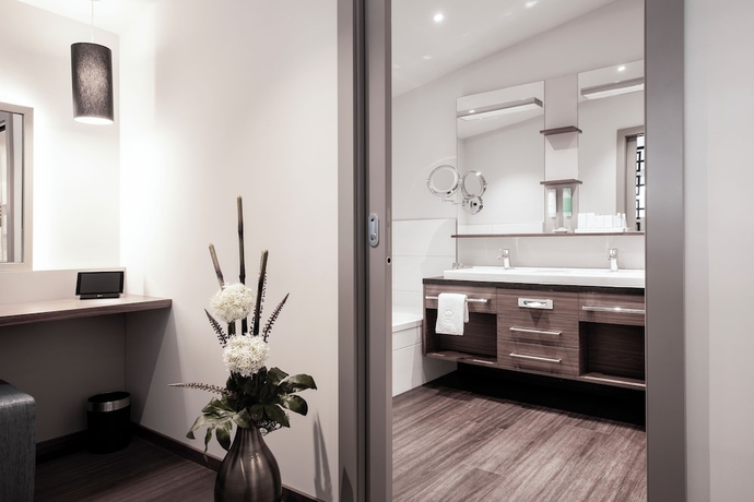 Imagen de la habitación del Hotel NUHR Medical - and Restaurant. Foto 15