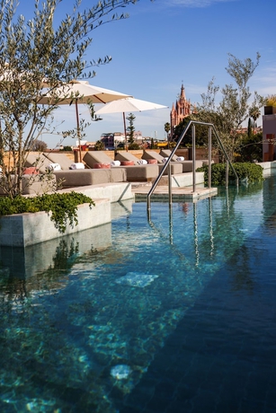 Imagen de la piscina del Hotel NUMU Boutique Hotel, The Unbound Collection by Hyatt. Foto 16
