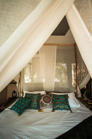 Imagen de la habitación del Hotel NUNUM-Luxury Tenting. Foto 20