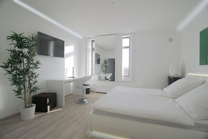 Imagen de la habitación del Hotel NXT PARK Hamburg. Foto 6