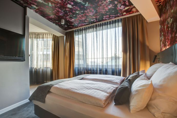 Imagen de la habitación del Hotel NYCE Hamburg City. Foto 3