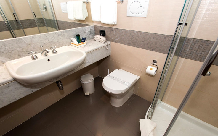 Imagen de la habitación del Hotel NYX Rome by Leonardo Hotels. Foto 8