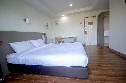 Imagen general del Hotel Na Care. Foto 14