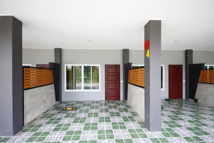 Imagen de los exteriores del Hotel Na Kabin Resort. Foto 17