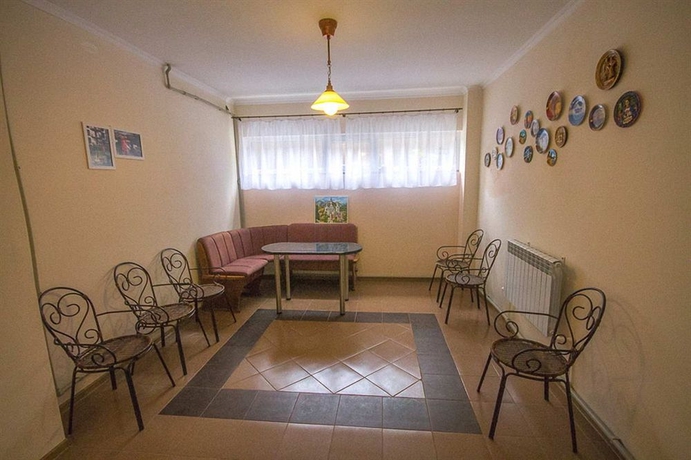 Imagen del bar/restaurante del Hotel Na Lvovskoy Guest House. Foto 6