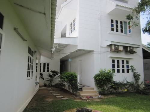 Imagen general del Hotel Na Na Chart Phuket. Foto 3