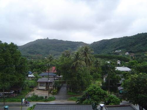 Imagen general del Hotel Na Na Chart Phuket. Foto 8