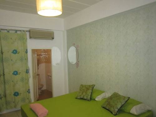 Imagen general del Hotel Na Na Chart Phuket. Foto 10
