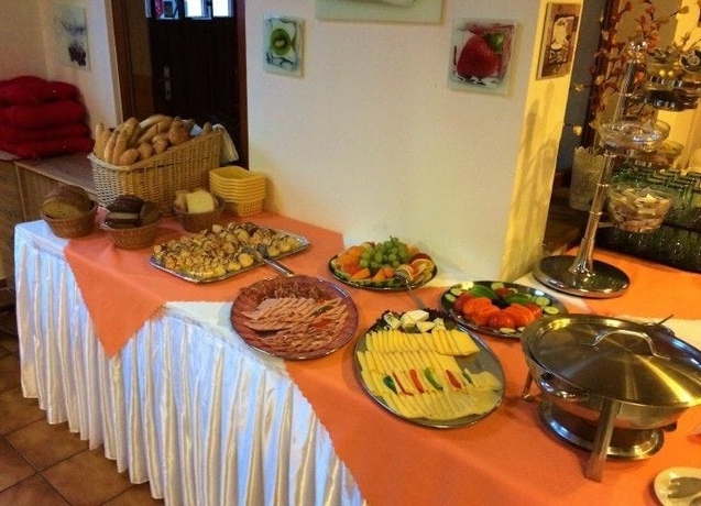 Imagen del bar/restaurante del Hotel Na Pl&aacute;ži. Foto 3