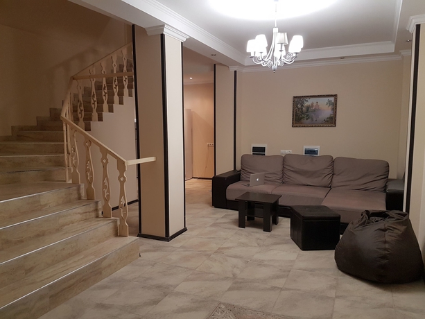 Imagen de los interiores del Hotel Na Polyane. Foto 16