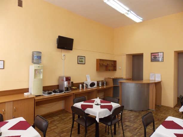 Imagen del bar/restaurante del Hotel Na Sapernom. Foto 5