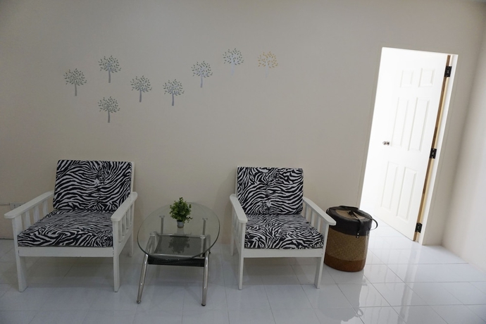 Imagen de la habitación del Hotel Na Vela Village. Foto 8