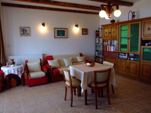 Imagen general del Hotel Nádfedeles Apartmanház. Foto 7