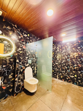 Imagen de la habitación del Hotel Naagshree. Foto 13