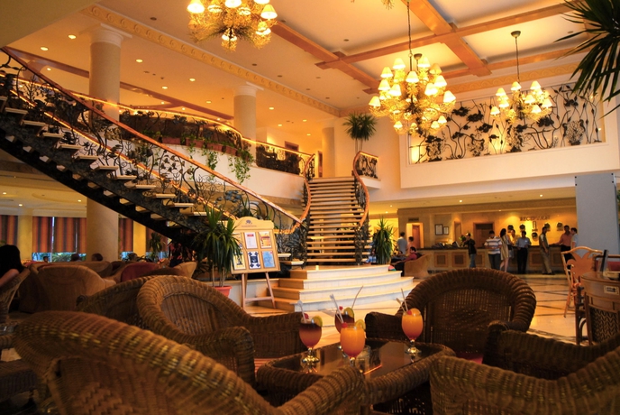 Imagen de los interiores del Hotel Naama Bay Hotel and Resort. Foto 13