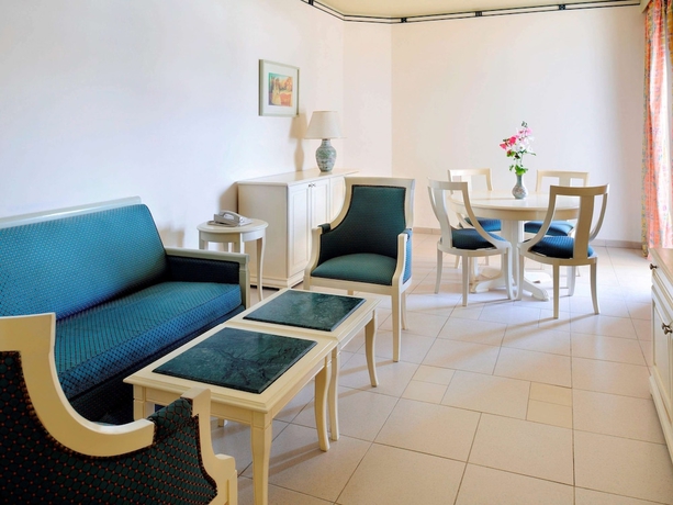 Imagen de la habitación del Hotel Naama Bay Promenade Beach Resort. Foto 15