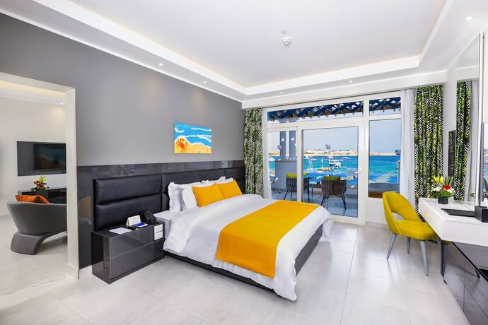 Imagen de la habitación del Hotel Naama Bay Suites and Spa. Foto 19