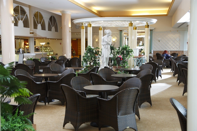 Imagen de los interiores del Hotel Naantali Spa. Foto 16