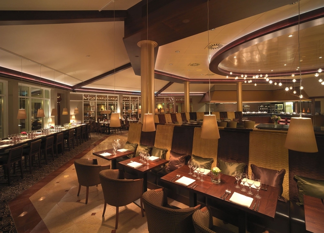 Imagen del bar/restaurante del Hotel Naantali Spa. Foto 2