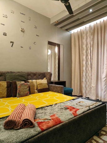 Imagen de la habitación del Hotel Naari Home Stay. Foto 9