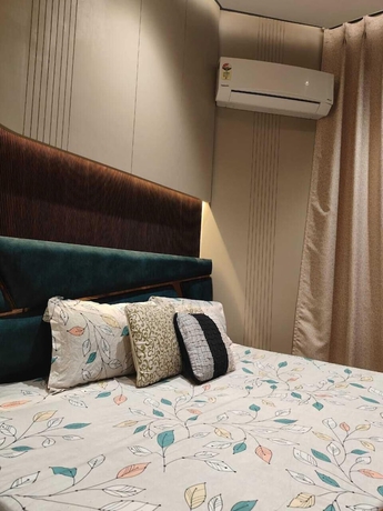 Imagen de la habitación del Hotel Naari Home Stay. Foto 13