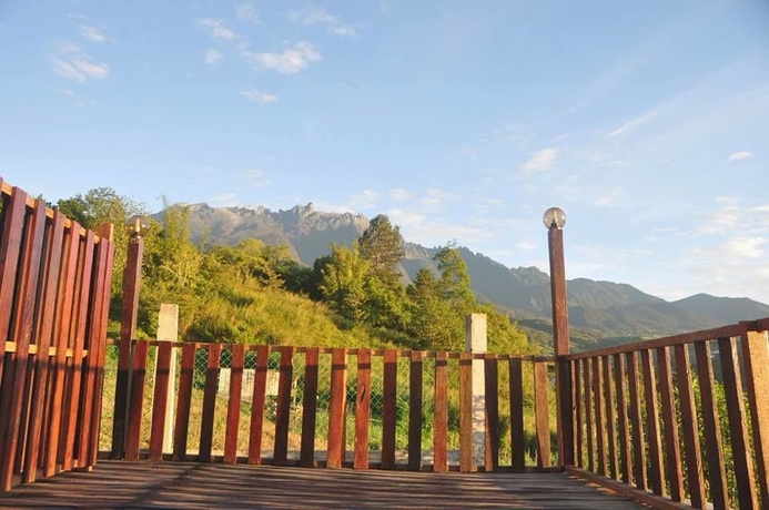 Imagen de los exteriores del Hotel Nabalu Kundasang Lodge. Foto 15