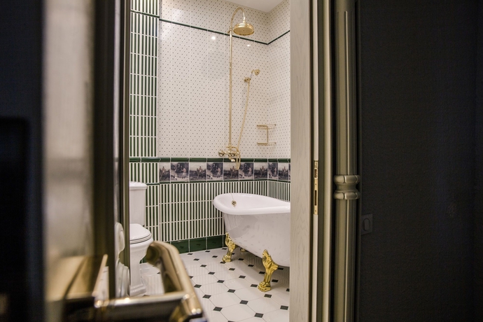 Imagen de la habitación del Hotel Nabat Palace. Foto 16